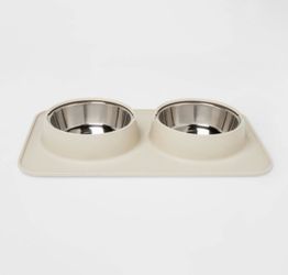 Pet Mat & Stainless Steel Bowls