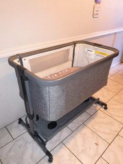 Bassinet bedside option