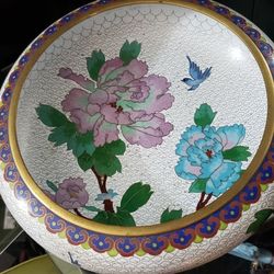 Vintage Antique Chinese Large White Cloisonne Bowl w/ Floral Decorations 