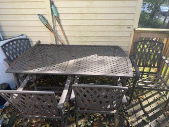 5-Piece Metal Patio Set – Table & 4 Chairs