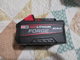 Milwaukee
M18 18V Lithium-Ion REDLITHIUM FORGE 6.0 Ah Battery Pack