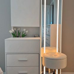 Makeup Vanity 