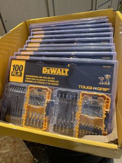 Dewalt 100 Piece Drill Bit Set 