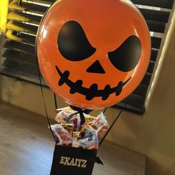 Halloween Balloon Box. 