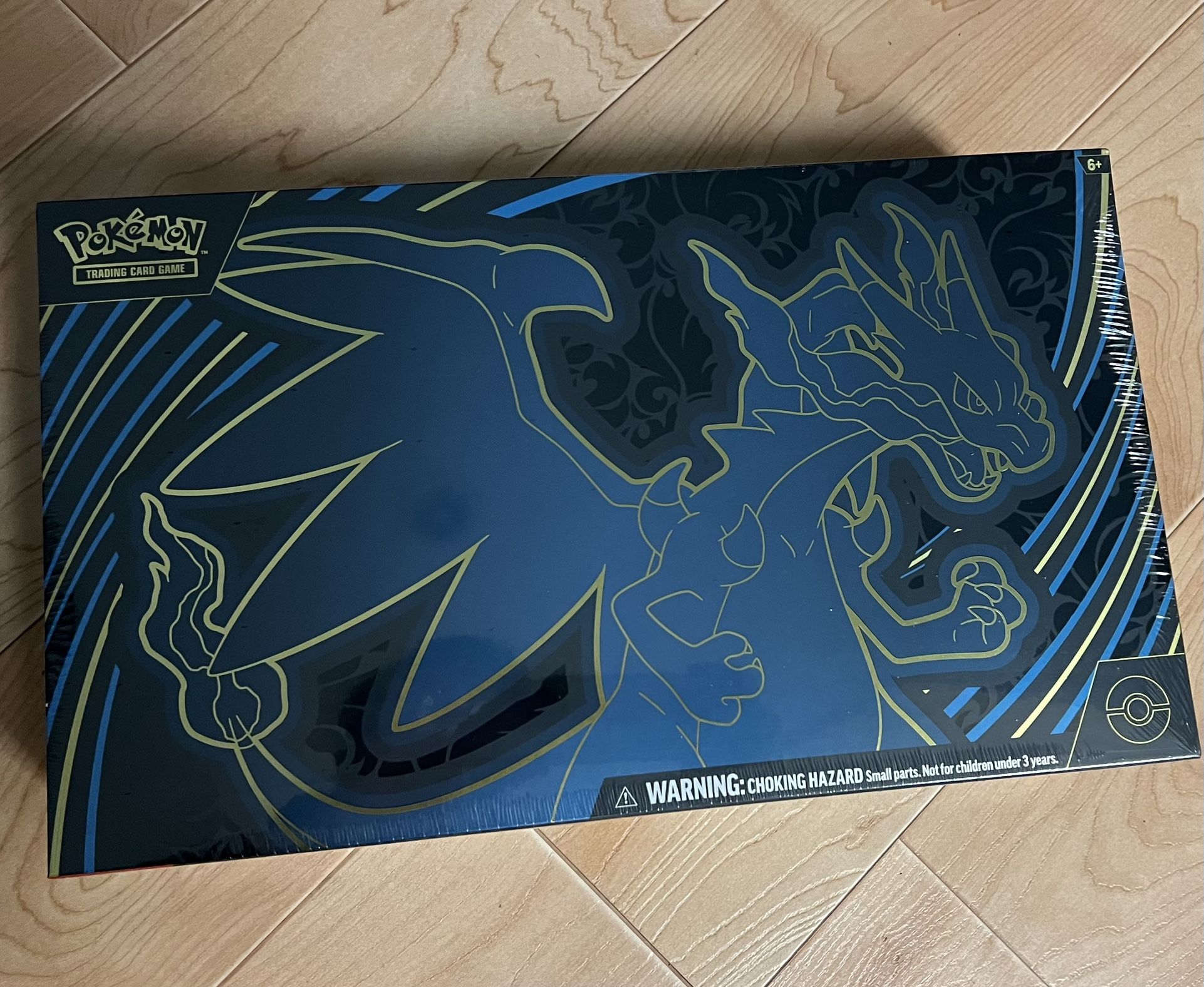 Mega Charizard x Ex Ultra Premium Collection