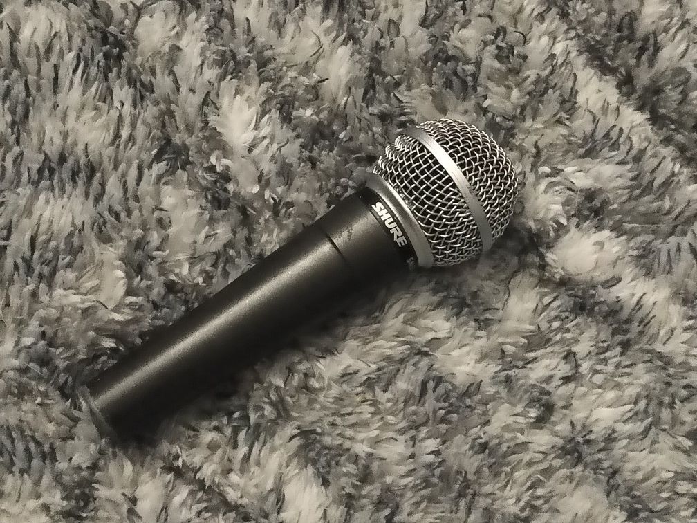 Shure SM 58 Microphone