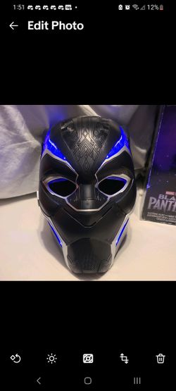Marvel Legends Series Black Panther Premium Elec Role Play  Helmet  NEW/CIB