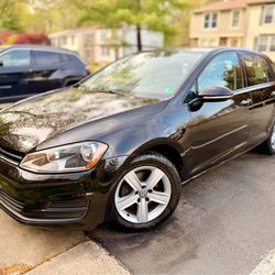 2017 Volkswagen Golf