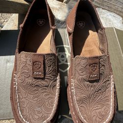 Ariat Women’s Floral Cruiser Shoes