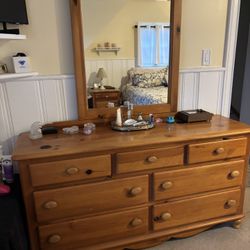 Natural Pine Bedroom Set 