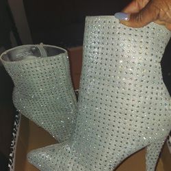 Sexy Sparkly Anne Michelle Boots