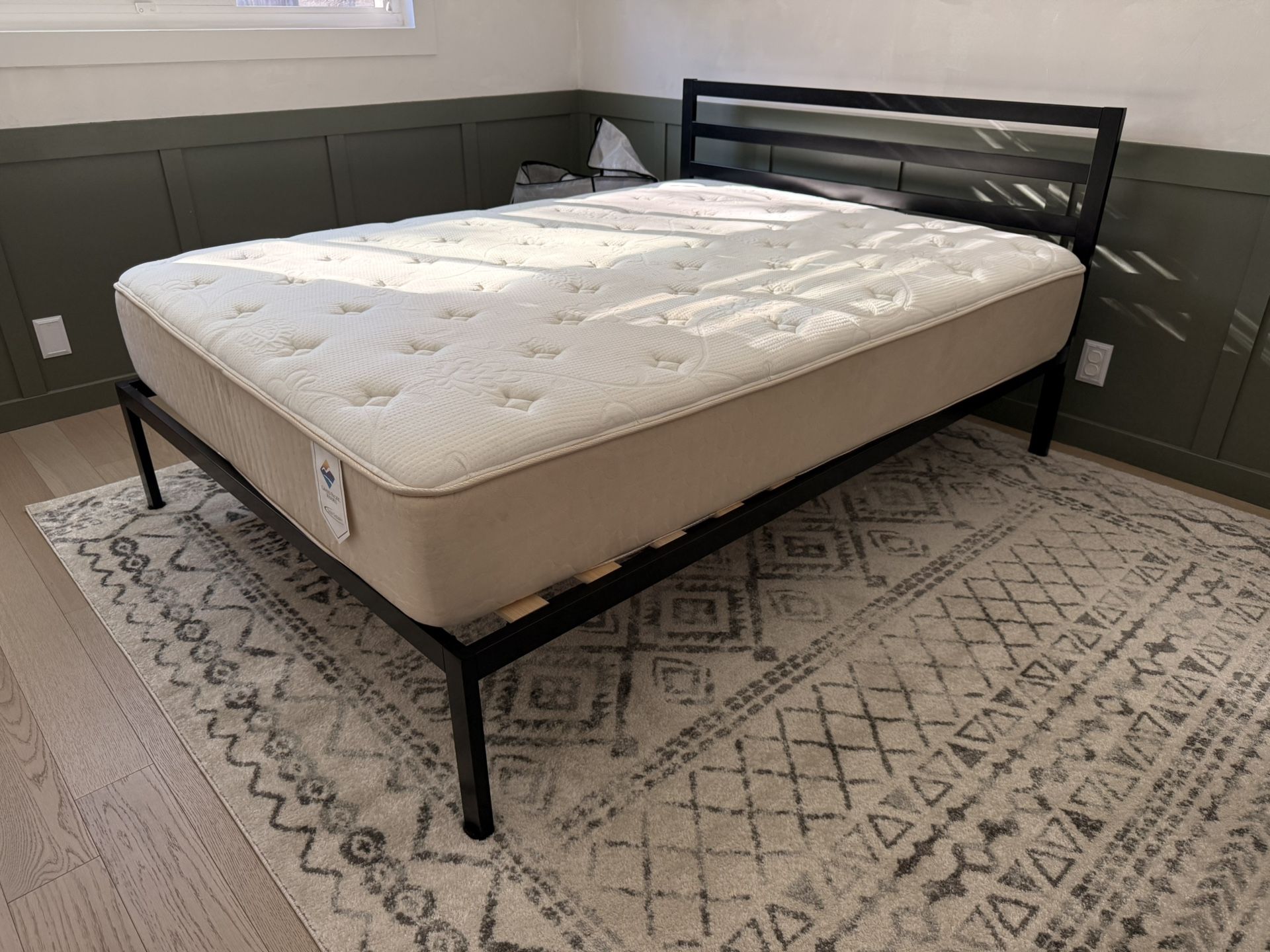 Queen bed frame And Mattress