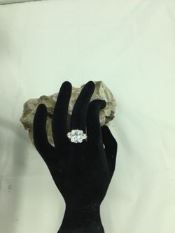 925 STER Silver Cushion & Round Cut CZ Ring 8.25