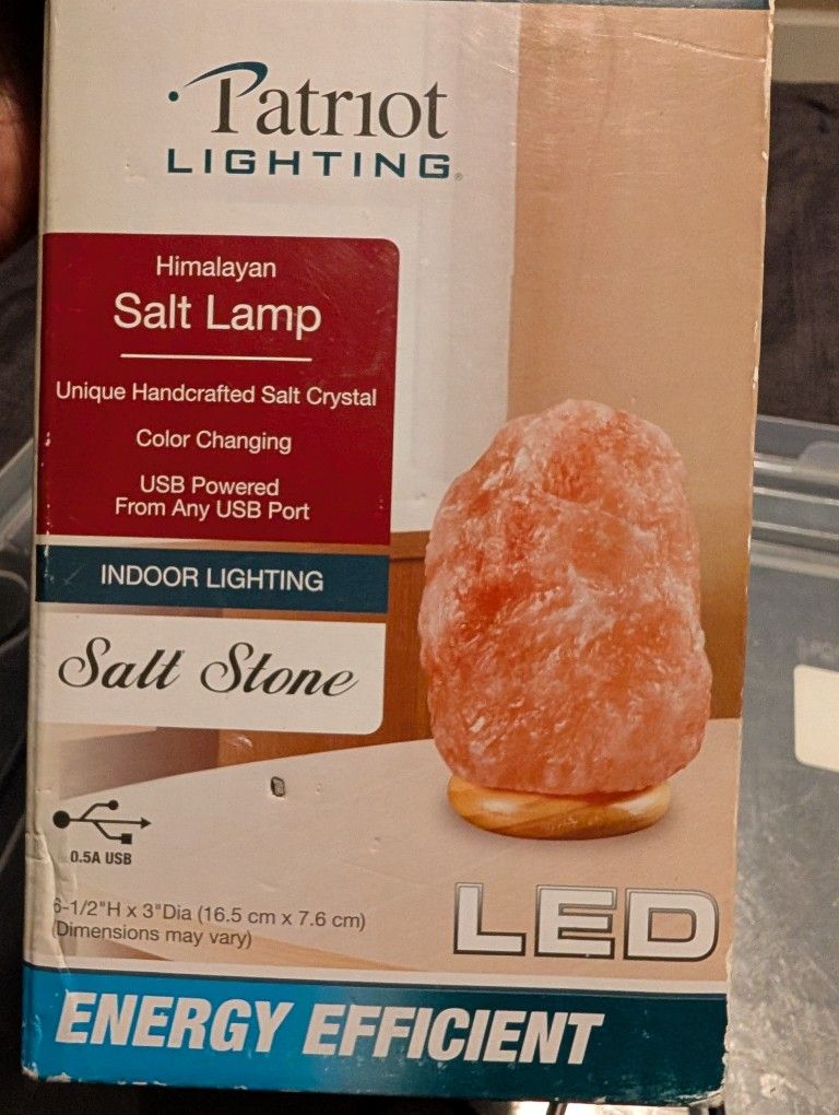 Patriot Lighting Himalayan Salt Lamp Color Changing USB Wood Base New In Box