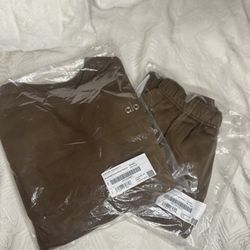 Alo Crewneck And Sweatpant