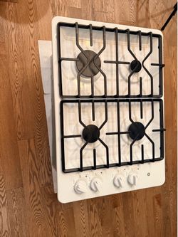 GE gas cooktop