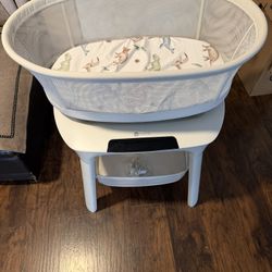 4Moms Bassinet