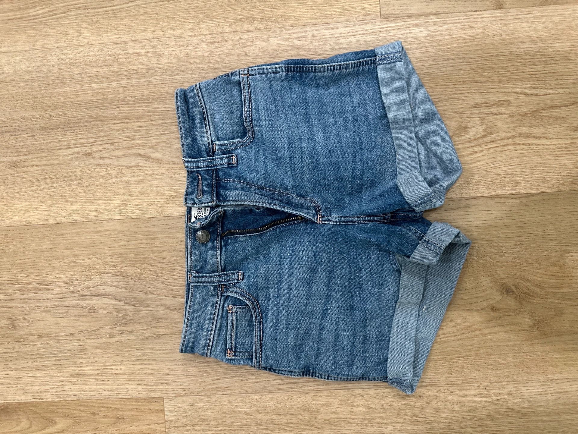 Hollister shorts