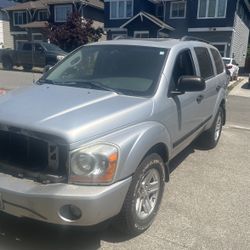 2004 Dodge Durango 