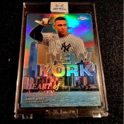 Aaron Judge 2022  Topps Heart Of The City Refractor YORK YANKEES MLB