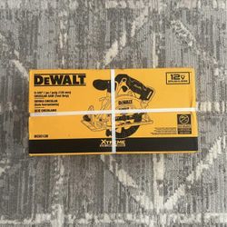 DEWALT XTREME 12-volt Max 5-3/8-in Brushless Cordless Circular saw