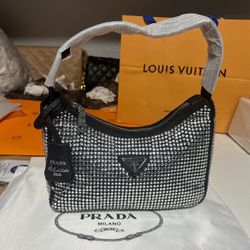 Black Rhinestone Purse. Very Trendy