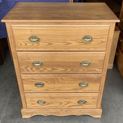 4 Drawer Solid Oak Wood Dresser Chest Of Drawers 