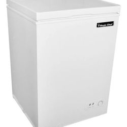 Magic Chef 3.5 cu. ft. Chest Freezer in White