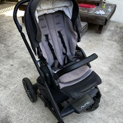 Nuna stroller - 2018 Model 