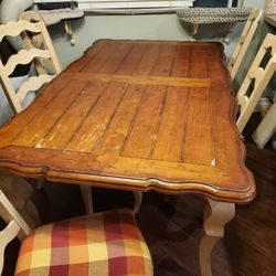 Vintage Farmhouse Dining Room Table with 5 Chairs 