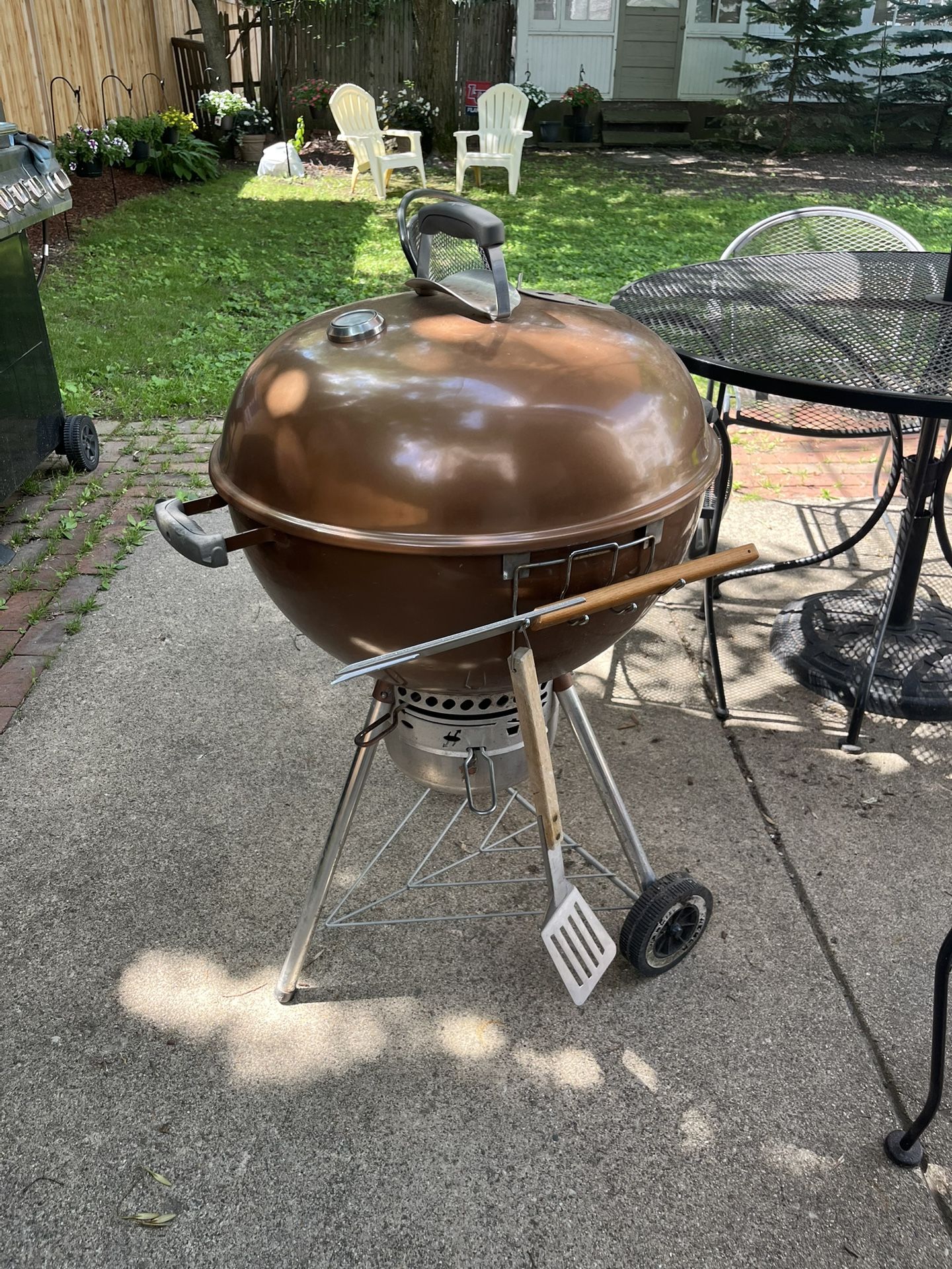 Weber Original Kettle Premium Charcoal Grill, 22-Inch, Copper