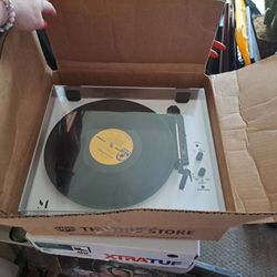 Record/ BLUETOOTH PLAYER