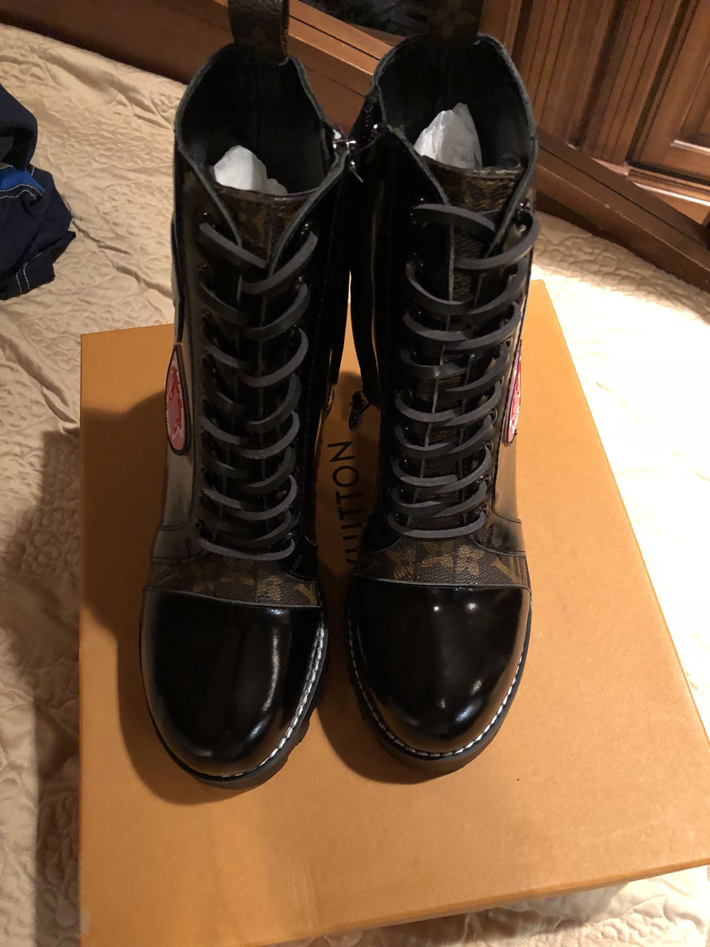 Authentic Louis vuitton Female Boots, Size 37, Selling $170 for Sale in New  York, NY - OfferUp