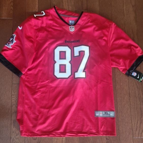 Rob Gronkowski #87 Tampa Bay Buccaneers Creamsicle Jerseys NEW for Sale in  Riverview, FL - OfferUp