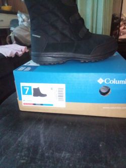 Columbia boots