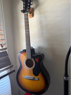 Fender 2010 acoustics electric guitar