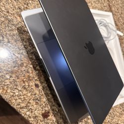 14 inch Mac Book Pro