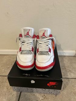Jordan 4 fire red