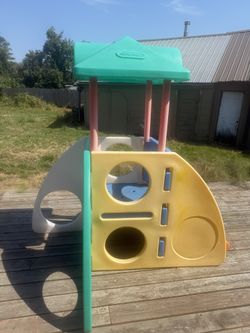 Little Tikes Play Gym With Slide