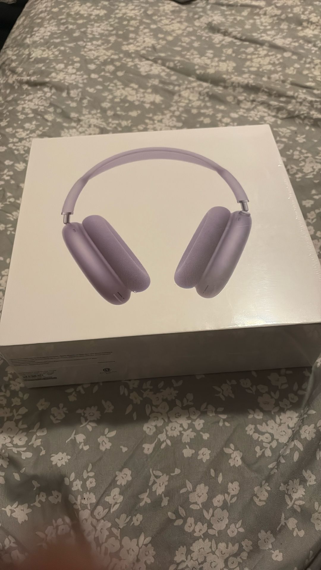 Max Headphones