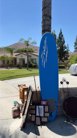 Come shop 17185 Volante Ct. Fontana