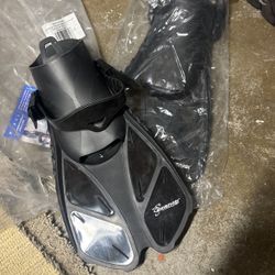 Snorkeling Flipper
