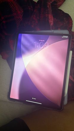 iPad Air 13-inch M3 + Apple Pencil (read details)
