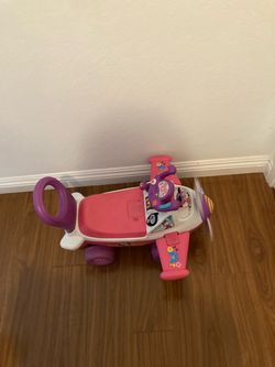 Ride on Minnie airplane  for toddlers