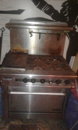 Restaurant stove