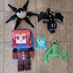 Minecraft, Rainbow Friends, and Roblox Plushies