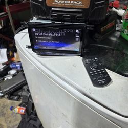 Pioneer Avh-4200nex Bluetooth Gps Stereo Like New