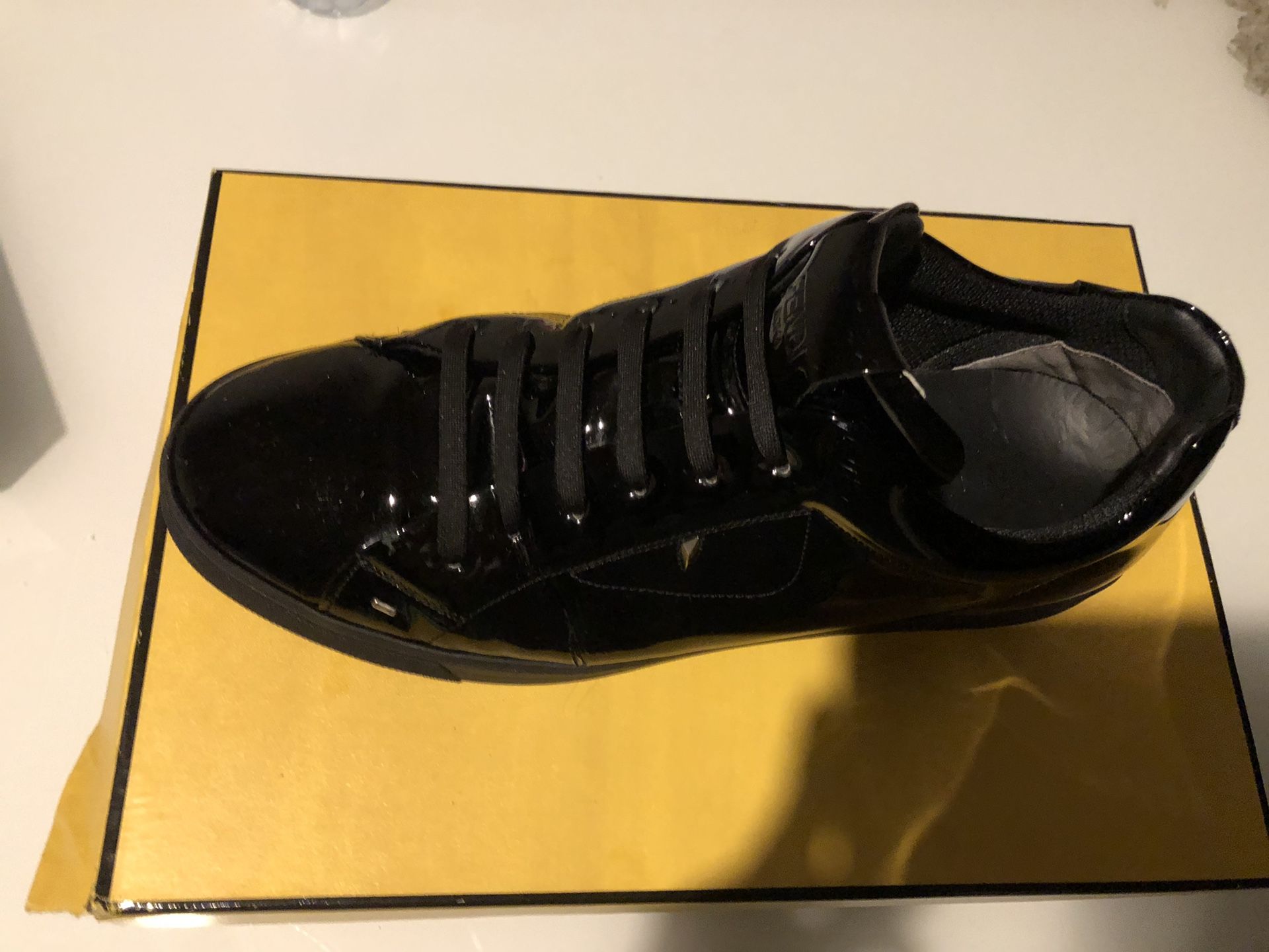 Fendi size 1/2