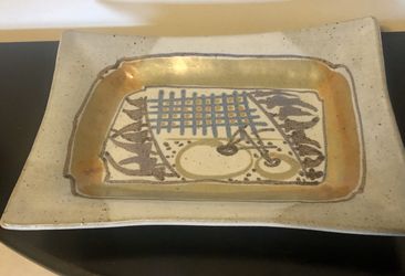 Brand new beautiful, 12" Fruit Platter, made and signed by Garnicks.