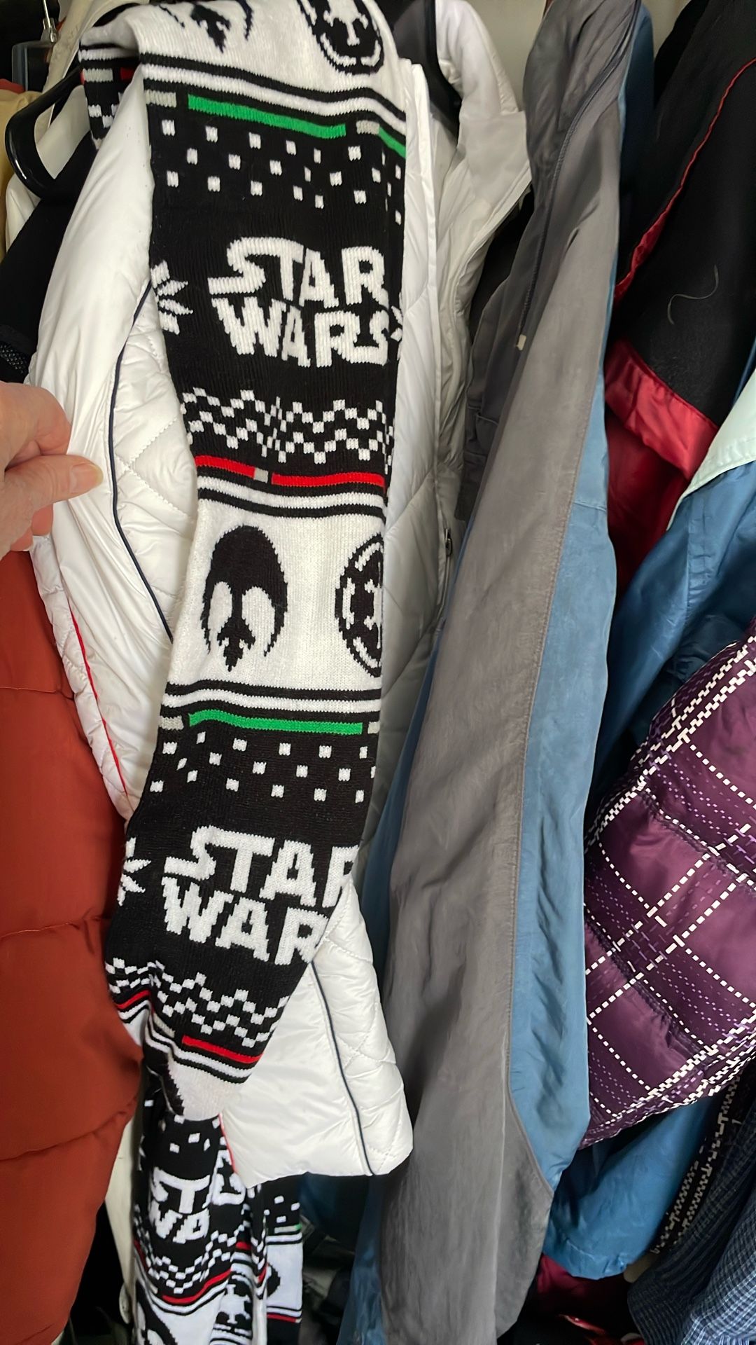 Star Wars Scarf.